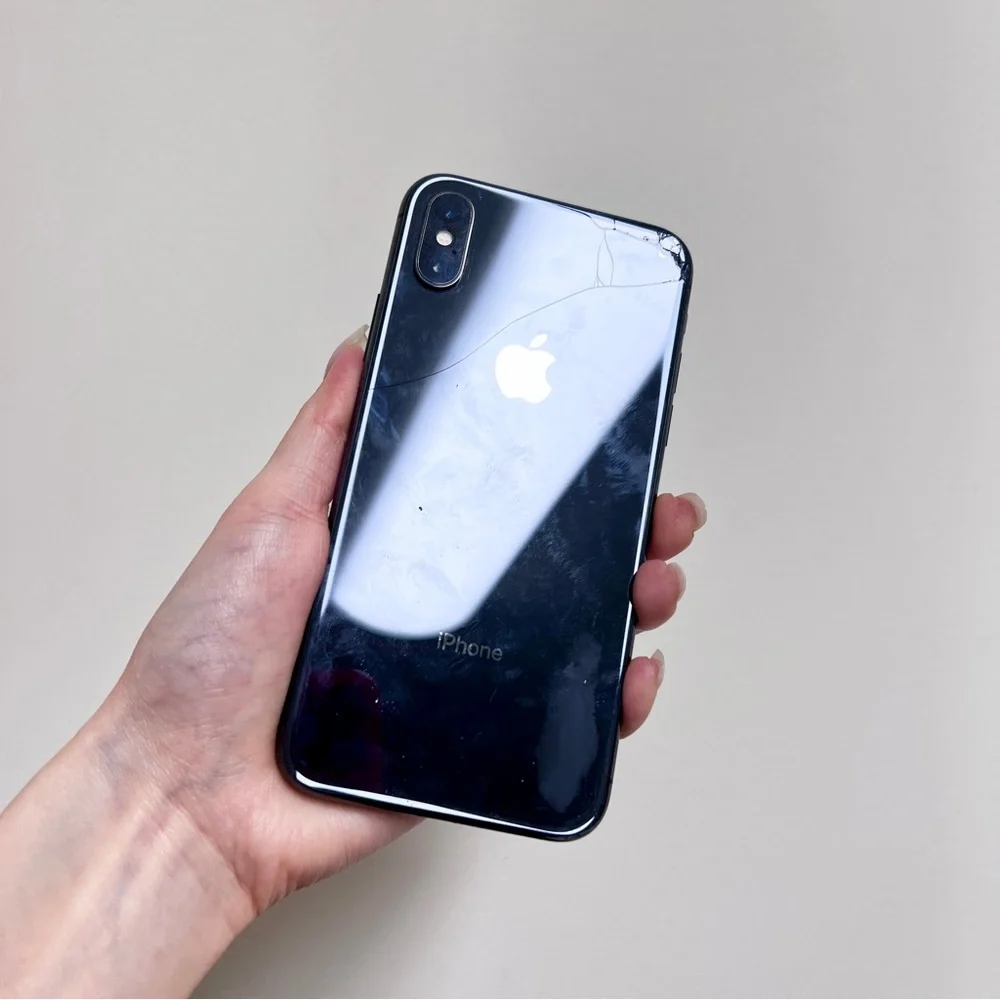 APPLE IPHONE X (SPACE GREY)